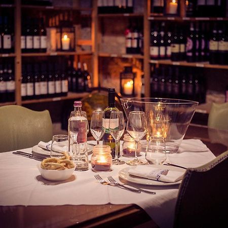 Hotel Ristorante La Perla Varallo Pombia Buitenkant foto