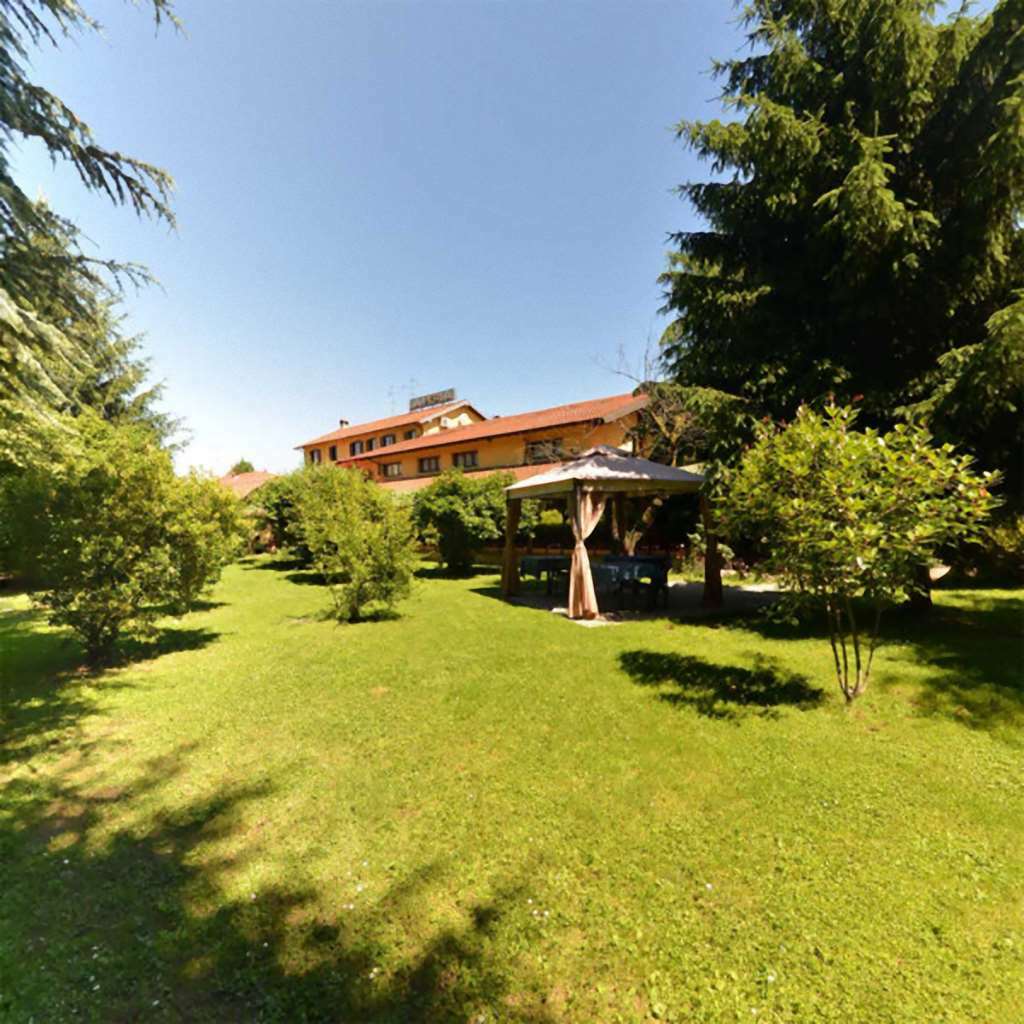 Hotel Ristorante La Perla Varallo Pombia Faciliteiten foto